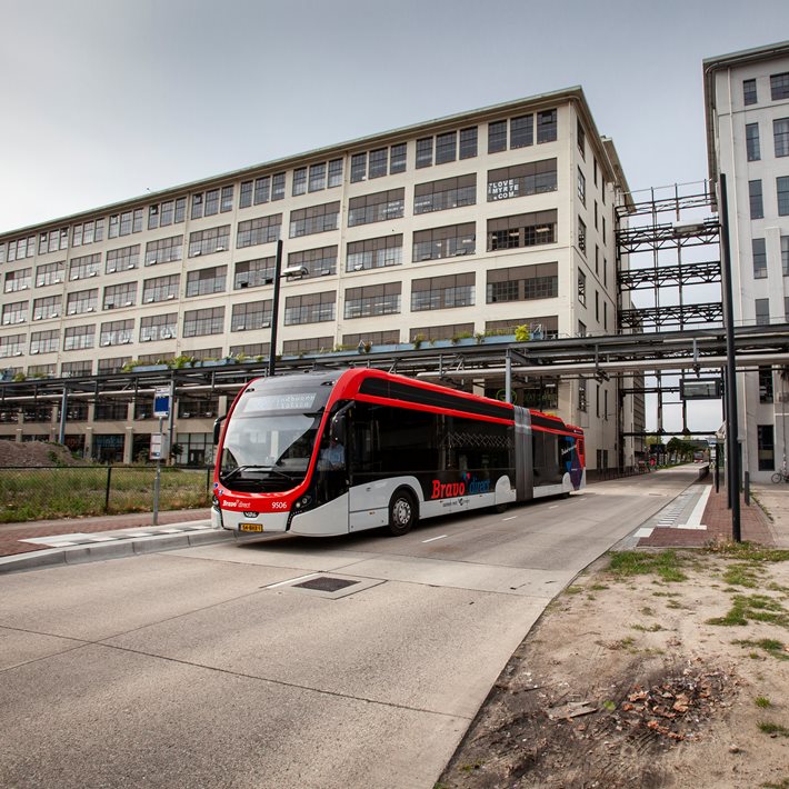 Bus at strijp-s